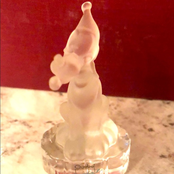 RARE DISNEY/GOEBEL CRYSTAL PLUTO FIGURINE - Picture 6 of 6